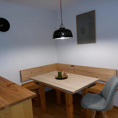 Alpin Apartment *
